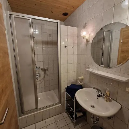 Gaestehaus Kuchler * Lam