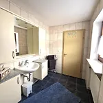 Gaestehaus Kuchler 3* Lam