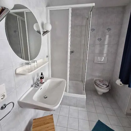 بيت ضيافة Gaestehaus Kuchler