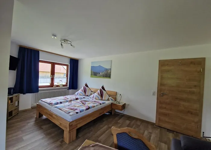 Gaestehaus Kuchler Penzion Lam