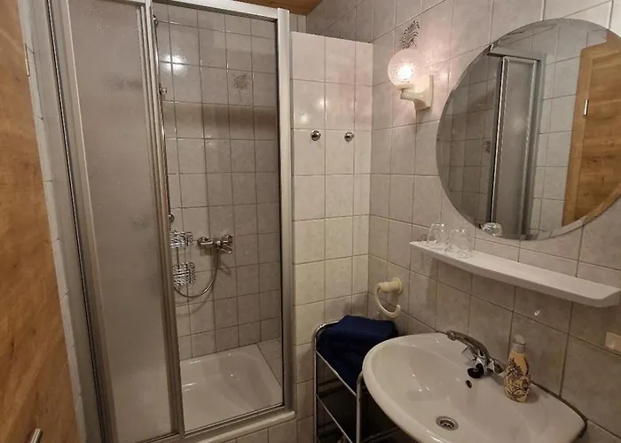 Gaestehaus Kuchler 3* 램