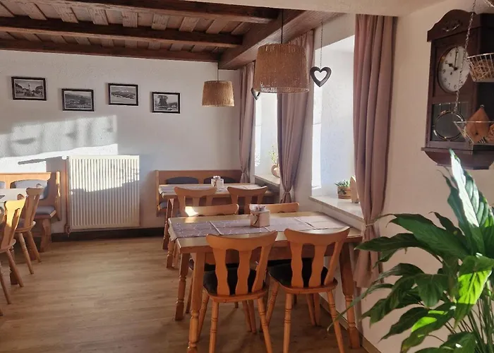 Gaestehaus Kuchler 3* Lam